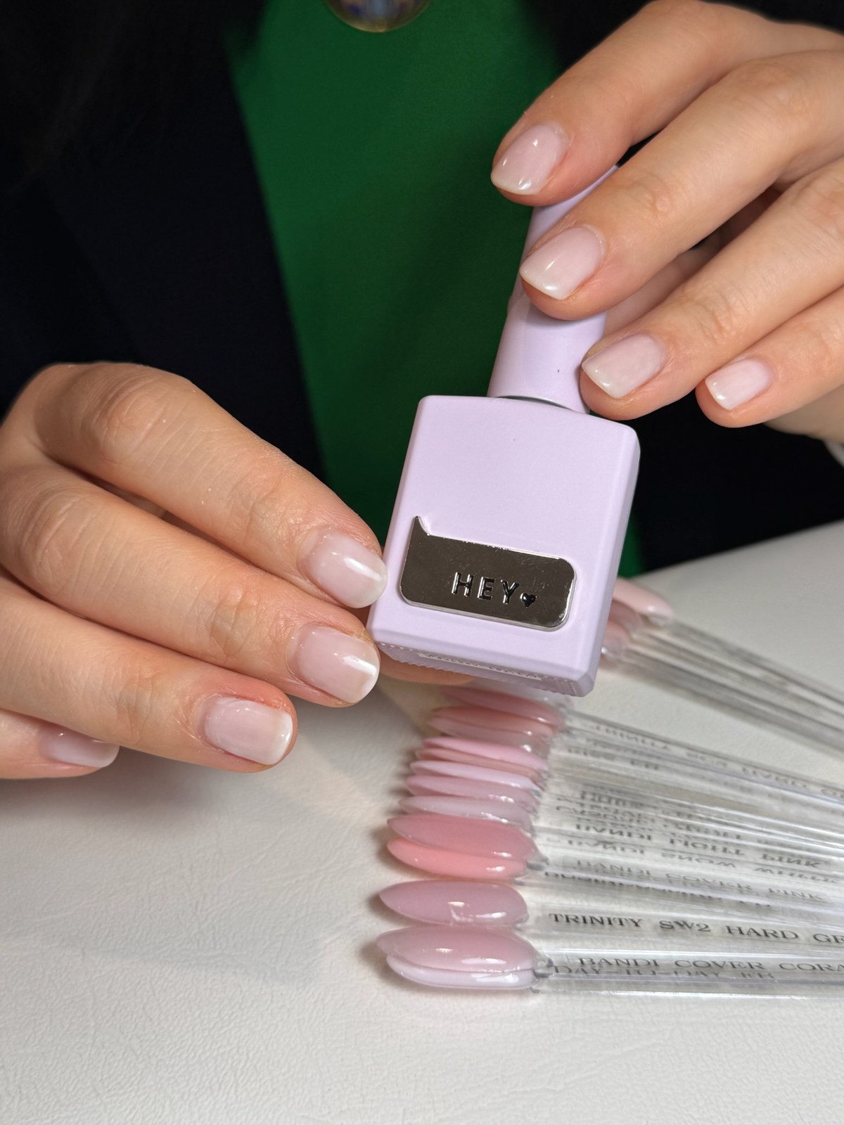 Gel colour swatch testing during a consultation
