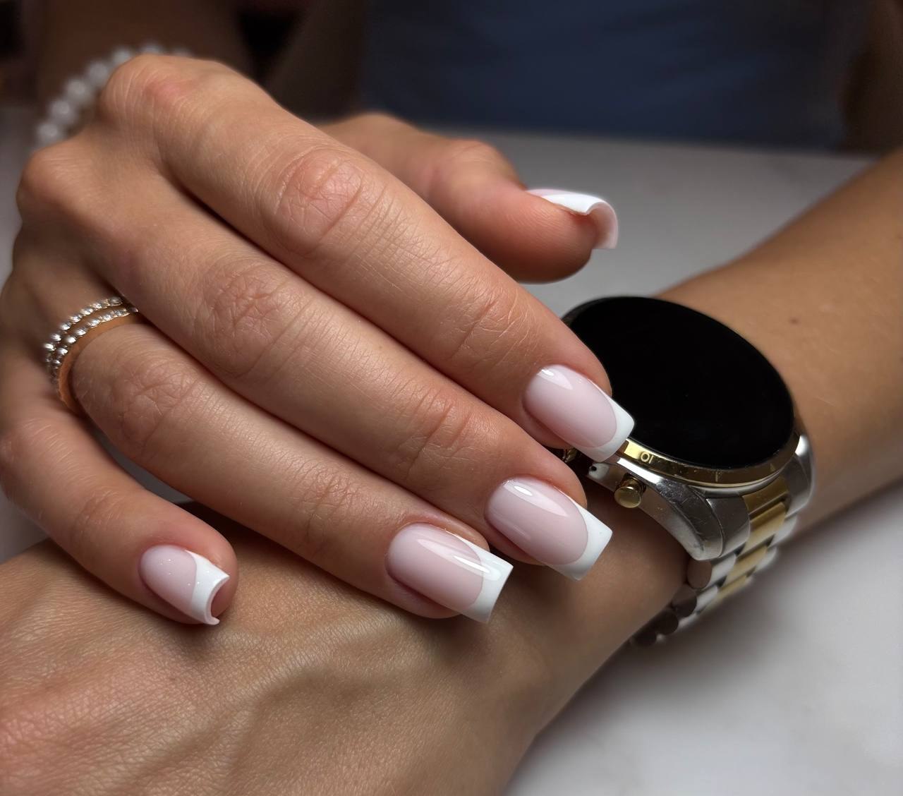 Classic (Full Set — French, Ombré, Moons, Chrome, Cat Eye) example